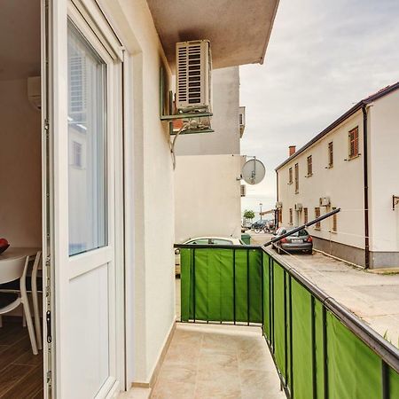 Apartman Morena Novigrad Istria Exterior foto
